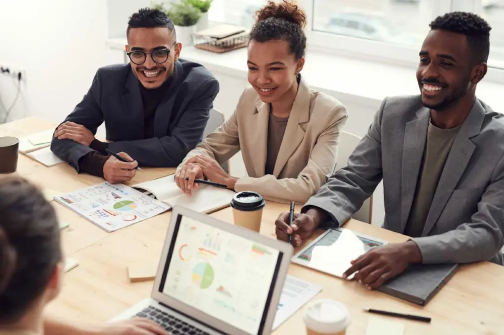 Beneficios de un empleo en Territorial 2019