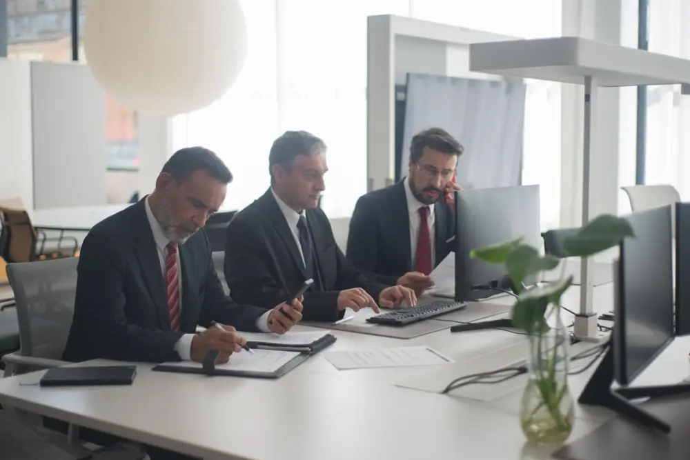 Todo sobre las Pruebas Escritas de la CNSC: qué evalúan, cómo son y cómo prepararte para obtener un buen resultado