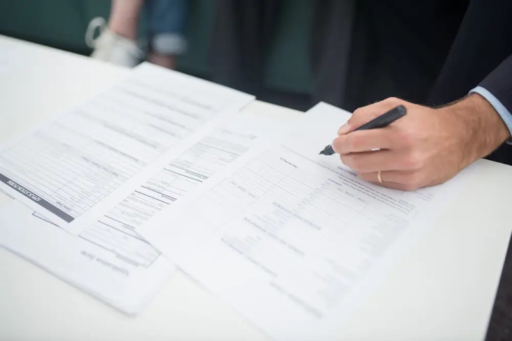 ¿Qué se realiza en la Etapa de Verificación de Requisitos Mínimos del Concurso SENA 4?