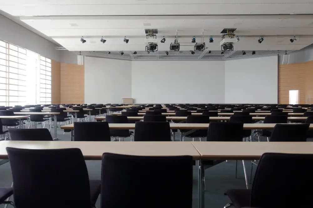 ¿Cómo se acreditan las Instituciones Educativas para los Procesos de Selección de la CNSC?