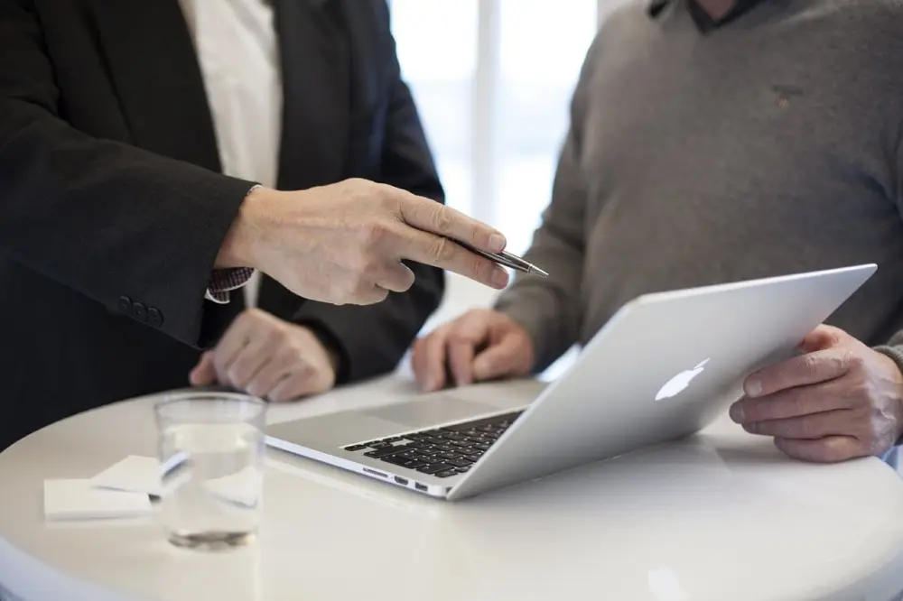 ¿Qué recursos administra el ADRES?