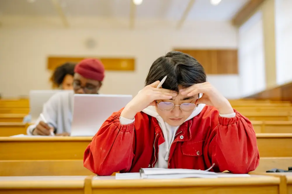 Descubre cómo es el formato de las Pruebas Escritas en el Concurso DIAN 2022