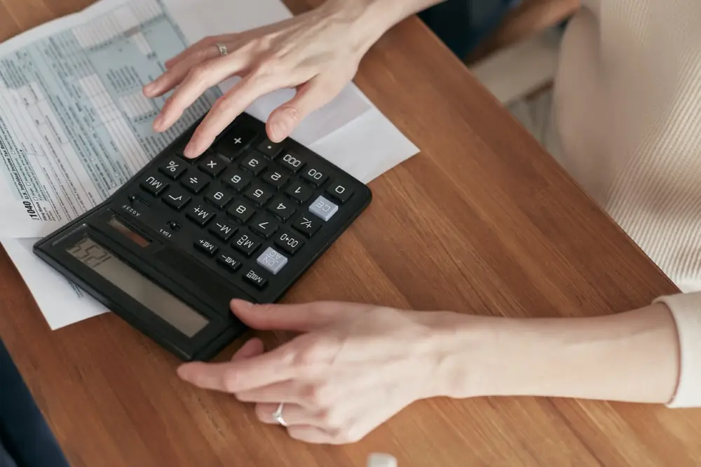Convocatoria INPEC Administrativos: ¿qué salarios brinda?