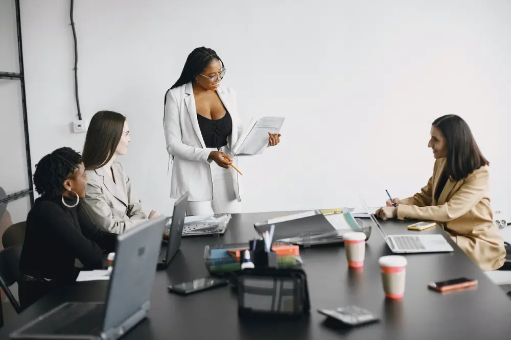 ¿Cuáles son las vacantes que no requieren experiencia en la Convocatoria DIAN 2022?