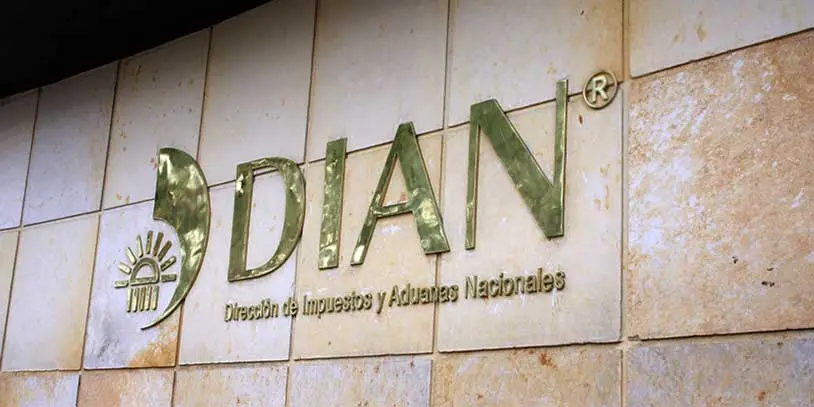 La convocatoria DIAN no se ha cerrado. Explicación de la licitación declarada desierta